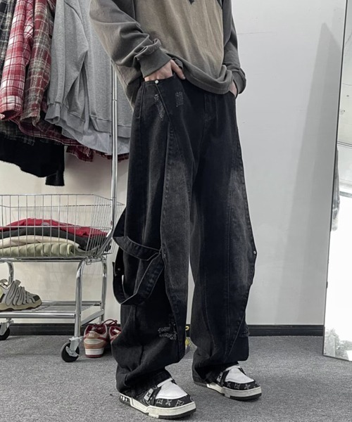 Ressaca(レサーカ)の「ダメージ加工サイドベルトデニムパンツ(デニムパンツ・メンズ・ブラック/ブルー・M/XL/L)」の4枚目の写真