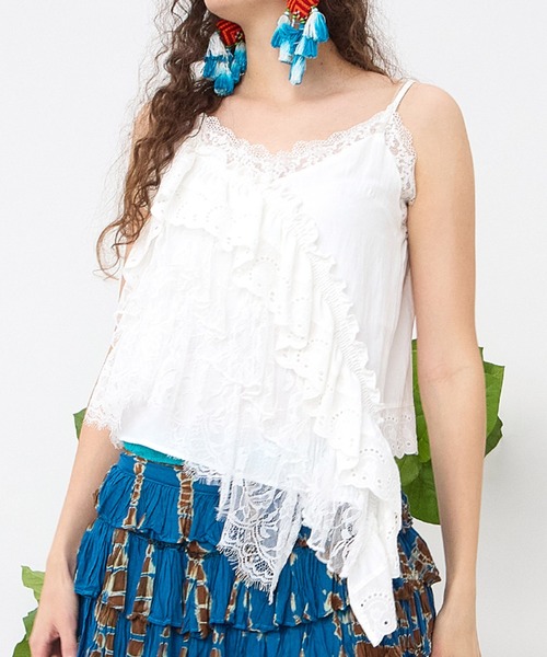 チャイハネ(チャイハネ)の「【チャイハネ】レースパッチワークアシンメトリーキャミソール(キャミソール・レディース・ブラック/ブラウン/ホワイト・FREE)」の1枚目の写真