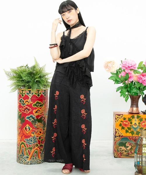 チャイハネ(チャイハネ)の「【チャイハネ】レースパッチワークアシンメトリーキャミソール(キャミソール・レディース・ブラック/ブラウン/ホワイト・FREE)」の12枚目の写真