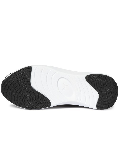 PUMA(プーマ)の「プーマ PUMA SOFTRIDE クルーズ EASE IN(スニーカー・メンズ・ブラック・25.0cm/25.5cm/26.0cm/26.5cm/27.0cm/27.5cm/28.0cm)」の6枚目の写真