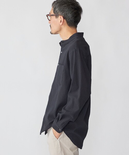 SHIPS(シップス)の「SHIPS: 〈MADE IN JAPAN〉エアー サッカー リラックス バンドカラー シャツ(シャツ/ブラウス・メンズ・ダークグレー/ネイビー/ダークブルー/ブラウン・X-LARGE/LARGE/MEDIUM/SMALL)」の8枚目の写真