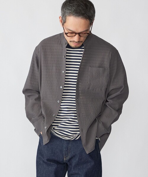 SHIPS(シップス)の「SHIPS: 〈MADE IN JAPAN〉エアー サッカー リラックス バンドカラー シャツ(シャツ/ブラウス・メンズ・ダークグレー/ネイビー/ダークブルー/ブラウン・X-LARGE/LARGE/MEDIUM/SMALL)」の11枚目の写真