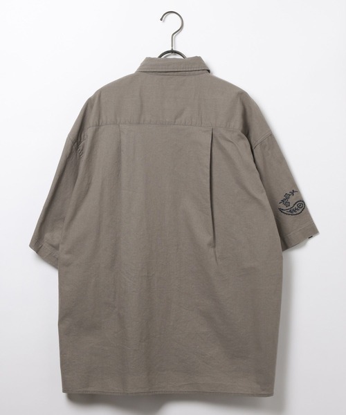 GEORGE'S(ジョージズ)の「刺繍パナマシャツ(シャツ/ブラウス・メンズ・オフホワイト/チャコールグレー・MEDIUM/LARGE)」の4枚目の写真