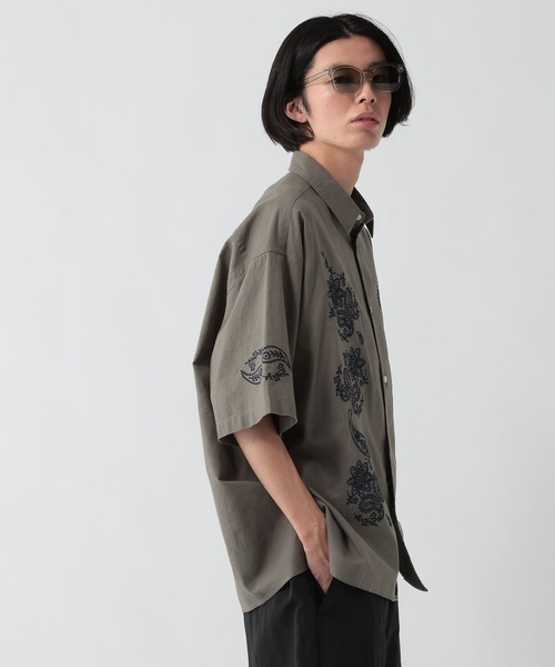 GEORGE'S(ジョージズ)の「刺繍パナマシャツ(シャツ/ブラウス・メンズ・オフホワイト/チャコールグレー・MEDIUM/LARGE)」の12枚目の写真