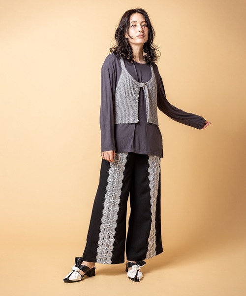 OSMOSIS（オズモーシス）の「レースラインギャザーパンツ（その他パンツ・レディース・グレー/グレイッシュベージュ/ブラック・ONE SIZE）」の4枚目の写真