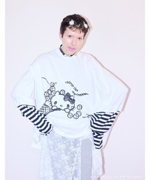 【8】【it】【Little sunny bite】hello kitty x little sunny bite fake layered long tee