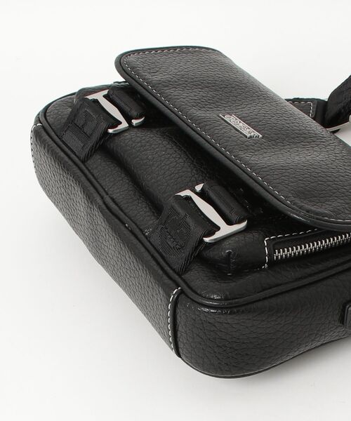 Guess（ゲス）の「BOSTON Messenger（ショルダーバッグ・メンズ・ブラック・ONE SIZE）」の12枚目の写真