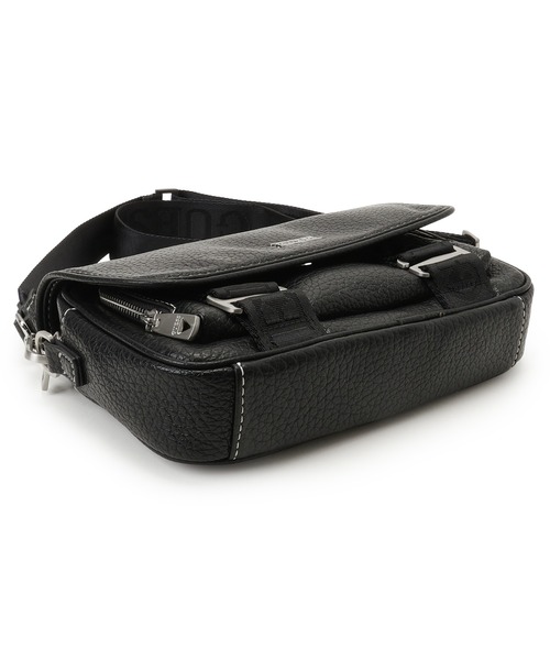 Guess（ゲス）の「BOSTON Messenger（ショルダーバッグ・メンズ・ブラック・ONE SIZE）」の9枚目の写真