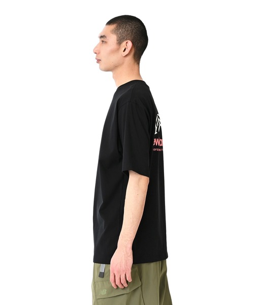 NEW BALANCE（ニューバランス）の「フットボールクラブカタログTシャツ（Tシャツ/カットソー・メンズ・ブラック・SMALL/MEDIUM/LARGE/X-LARGE/XX-LARGE）」の2枚目の写真