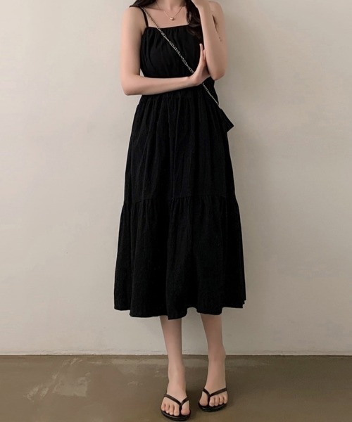 ReRe(リリ)の「ギャザーティアードキャミワンピース(ワンピース・レディース・ホワイト/ブラック・FREE)」の10枚目の写真