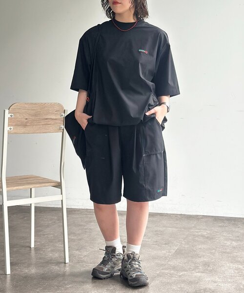 CPCM(シーピーシーエム)の「【3点セット】ストレッチナイロンプルオーバーセットアップ(その他パンツ・レディース・ブラック系その他/カーキ/ブラック/チャコールグレー・MEDIUM/LARGE)」の5枚目の写真