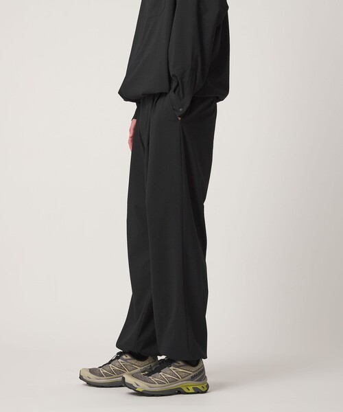 UNITED ARROWS(ユナイテッドアローズ)の「DotAir ドットエア サッカー ヘムコード 2プリーツ パンツ 吸水速乾(その他パンツ・メンズ・オリーブ/ブラック・S/M/L/XL)」の7枚目の写真