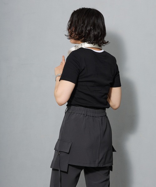 aremoi(アレモイ)の「グラフィックロゴ オーバーサイズTシャツ(Tシャツ/カットソー・レディース・ホワイト/ブラック・LARGE/MEDIUM/SMALL)」の18枚目の写真