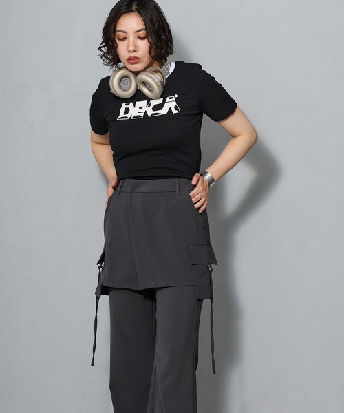 aremoi(アレモイ)の「グラフィックロゴ オーバーサイズTシャツ(Tシャツ/カットソー・レディース・ホワイト/ブラック・LARGE/MEDIUM/SMALL)」の11枚目の写真