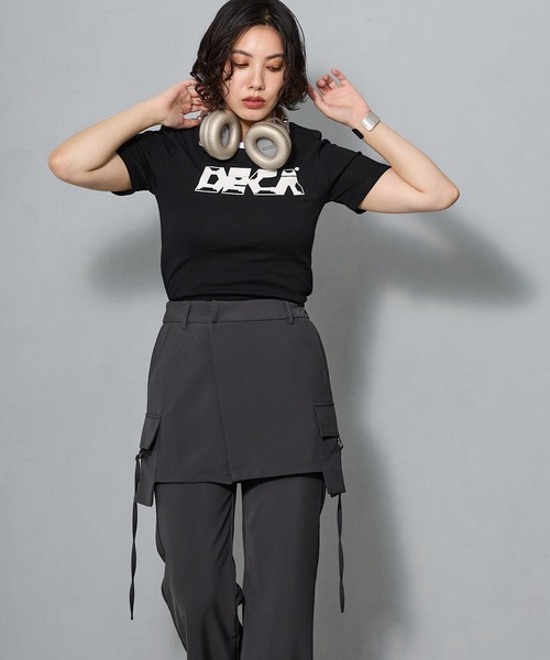 aremoi(アレモイ)の「グラフィックロゴ オーバーサイズTシャツ(Tシャツ/カットソー・レディース・ホワイト/ブラック・LARGE/MEDIUM/SMALL)」の13枚目の写真