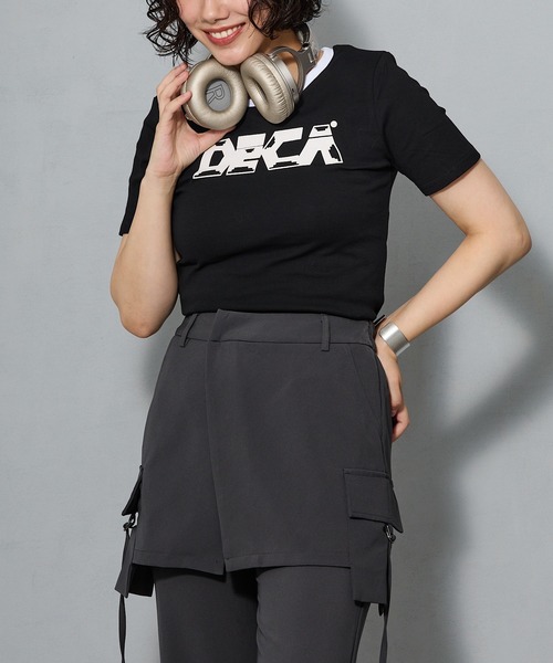 aremoi(アレモイ)の「グラフィックロゴ オーバーサイズTシャツ(Tシャツ/カットソー・レディース・ホワイト/ブラック・LARGE/MEDIUM/SMALL)」の9枚目の写真