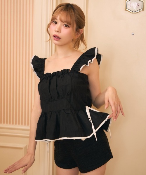 TITTY&CO.(ティティーアンドコー)の「ギャザーフリルノースリーブトップス(タンクトップ・レディース・ホワイト/アイボリー/ブラック・FREE)」の9枚目の写真