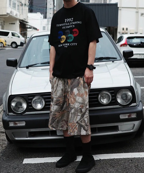 Anachronorm（アナクロノーム）の「【ANACHRONORM】NYC JUMPING S/S T-S（Tシャツ/カットソー・メンズ・ブラック/ブラウン/ホワイト・2/1）」の5枚目の写真