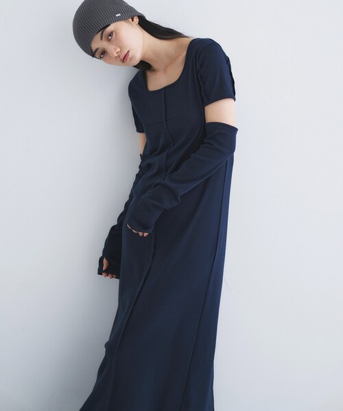 CODE A（コードエー）の「arm cover square neck dress（ワンピース・レディース・ネイビー/グレー・00）」の12枚目の写真