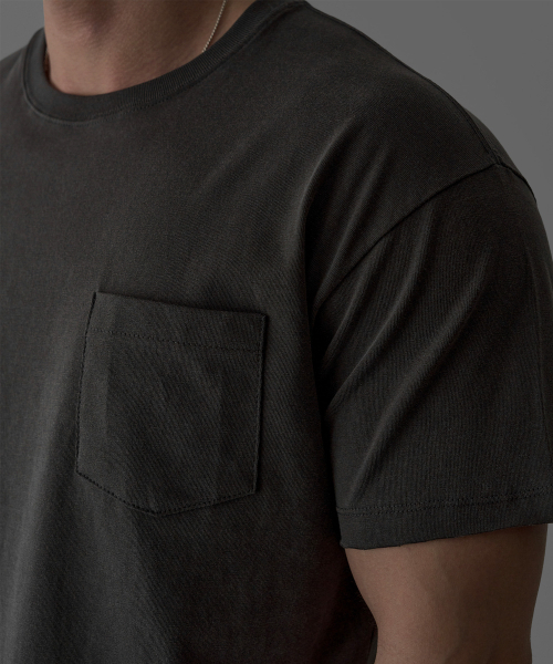 BOWLOW PRODUCT（バウロープロダクト）の「ウォッシュドカットオフクロップTシャツ[チャコール]（Tシャツ/カットソー・メンズ・その他・MEDIUM/LARGE/X-LARGE）」の2枚目の写真