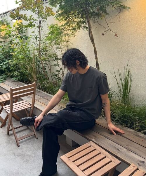 BOWLOW PRODUCT（バウロープロダクト）の「ウォッシュドカットオフクロップTシャツ[チャコール]（Tシャツ/カットソー・メンズ・その他・MEDIUM/LARGE/X-LARGE）」の4枚目の写真