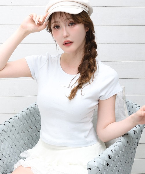 one after another NICE CLAUP(ワンアフターアナザーナイスクラップ)の「キラキラコンパクトTシャツ(Tシャツ/カットソー・レディース・ピンク/サックスブルー/ブラック/オフホワイト・FREE)」の4枚目の写真