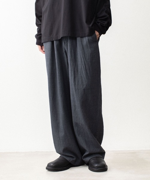 VEIN （ヴェイン）の「シュリンク ウールクロス イージートラウザーズ / SHRINK WO CLOTH EASY TROUSERS（スラックス・メンズ・ダークグレー/ブラック・2/3/1）」の2枚目の写真