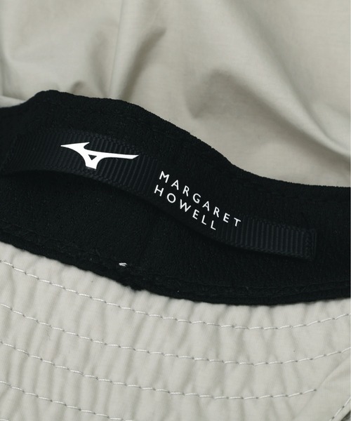 MARGARET HOWELL(マーガレットハウエル)の「WATER REPELLENT LIGHTWEIGHT NYLON POPLIN(ハット・レディース・グレー系その他/ブラック・FREE)」の19枚目の写真
