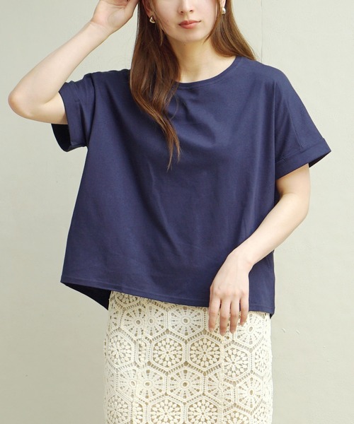 zootie（ズーティー）の「汗しみない Tシャツ［ワイドシルエット］（Tシャツ/カットソー・レディース・杢グレー/ダークカーキ/レッド系その他/ライトオレンジ系/ライトカーキ/ラベンダー/モカ/グレイッシュブルー/イエロー系その他/ブラック/ネイビー/オフホワイト/アイボリー・M-L）」の9枚目の写真