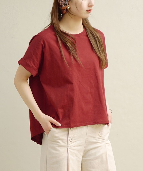 zootie（ズーティー）の「汗しみない Tシャツ［ワイドシルエット］（Tシャツ/カットソー・レディース・杢グレー/ダークカーキ/レッド系その他/ライトオレンジ系/ライトカーキ/ラベンダー/モカ/グレイッシュブルー/イエロー系その他/ブラック/ネイビー/オフホワイト/アイボリー・M-L）」の12枚目の写真