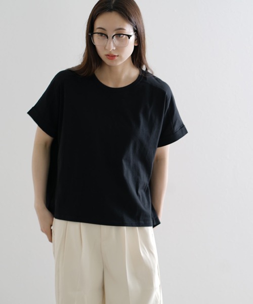 zootie（ズーティー）の「汗しみない Tシャツ［ワイドシルエット］（Tシャツ/カットソー・レディース・杢グレー/ダークカーキ/レッド系その他/ライトオレンジ系/ライトカーキ/ラベンダー/モカ/グレイッシュブルー/イエロー系その他/ブラック/ネイビー/オフホワイト/アイボリー・M-L）」の18枚目の写真