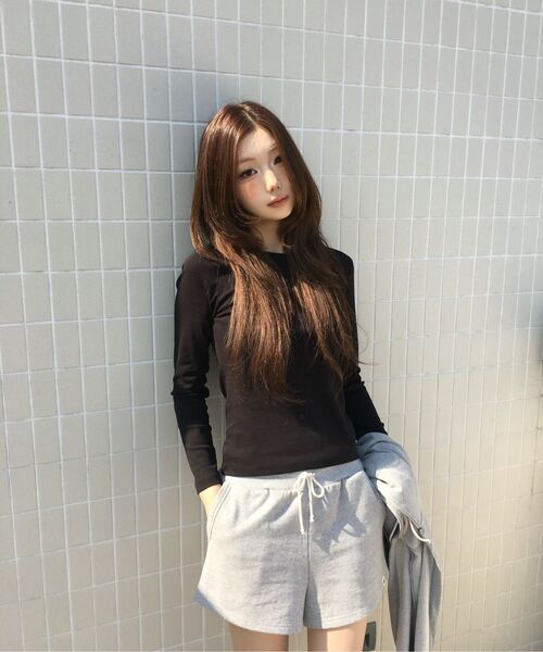 OHESHIO(オヘシオ)の「BASIC SLIM LONG SLEEVE, BLACK(Tシャツ/カットソー・レディース・その他・FREE)」の8枚目の写真