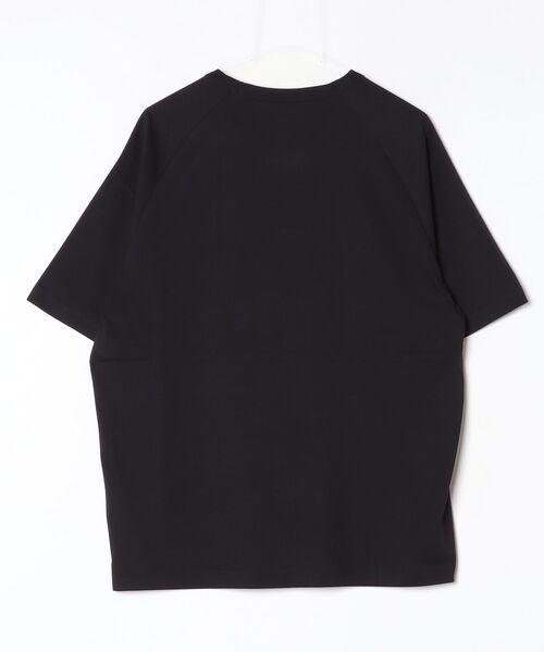Y-3(ワイスリー)の「Y-3 BOXY SHORT SLEEVE TEE(Tシャツ/カットソー・メンズ・ブラック・XX-LARGE/MEDIUM/X-SMALL)」の5枚目の写真