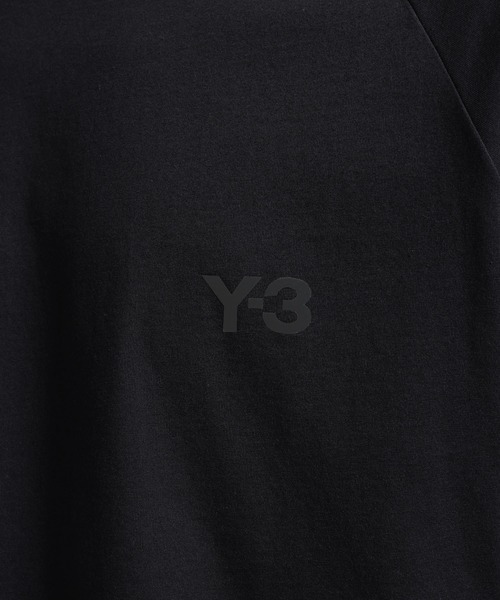 Y-3(ワイスリー)の「Y-3 BOXY SHORT SLEEVE TEE(Tシャツ/カットソー・メンズ・ブラック・XX-LARGE/MEDIUM/X-SMALL)」の3枚目の写真