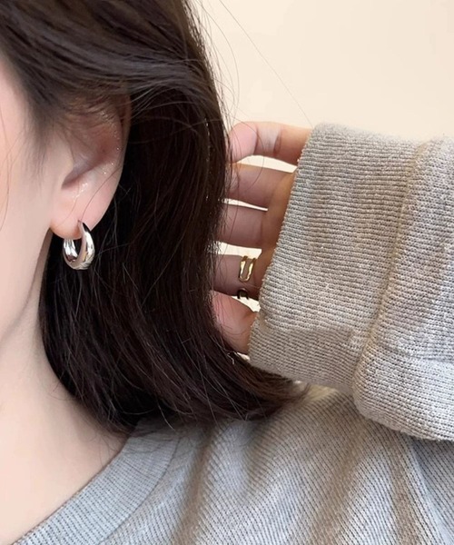 almo（アルモ）の「【456867】シンプルドロップピアス/ペア(RO)（ピアス（両耳用）・メンズ・ゴールド/シルバー・FREE）」の8枚目の写真