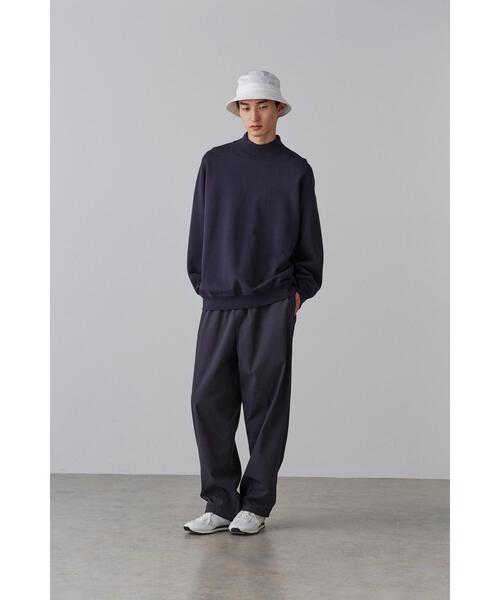 YLEVE(イレーヴ)の「Y / ORGANIC COTTON BLEND HEAVY WEIGHT FLEECE TURTLE NECK(スウェット・メンズ・ホワイト/ネイビー・4/1)」の13枚目の写真