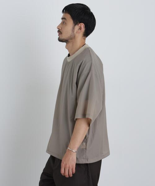 NANO universe(ナノユニバース)の「HRAFTeX(R)プルーオーバー 半袖(Tシャツ/カットソー・メンズ・カーキ/ベージュ/スミクロ・S/L/M)」の3枚目の写真