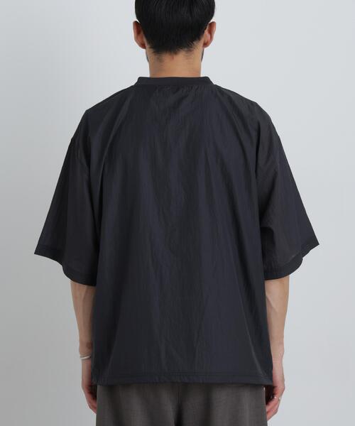 NANO universe(ナノユニバース)の「HRAFTeX(R)プルーオーバー 半袖(Tシャツ/カットソー・メンズ・カーキ/ベージュ/スミクロ・S/L/M)」の12枚目の写真