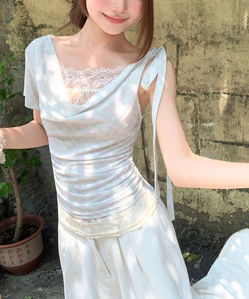 2ly2(トゥーリートゥー)の「ドレープネック オフショルダー風ギャザー半袖トップス(Tシャツ/カットソー・レディース・ピンク/グリーン・FREE)」の4枚目の写真