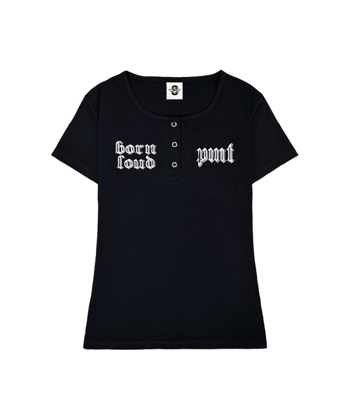 PRIMATE(プライメイト)の「BORN UネックスリムフィットボタンTシャツ 3 COLORS(Tシャツ/カットソー・レディース・ホワイト/ブラック/ネイビー・SMALL/MEDIUM)」の2枚目の写真