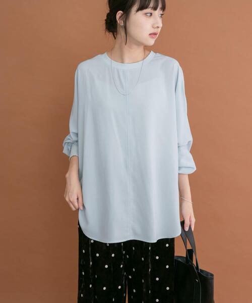 ITEMS URBANRESEARCH(アイテムズ アーバンリサーチ)の「ドルマンブラウス(シャツ/ブラウス・レディース・ブラック/ネイビー/ライトブルー/ホワイト・FREE)」の3枚目の写真