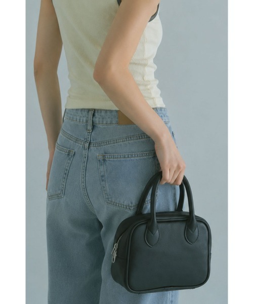 marjour(マージュール)の「COMPACT SQUARE BAG(ショルダーバッグ・レディース・ブラック・FREE)」の8枚目の写真