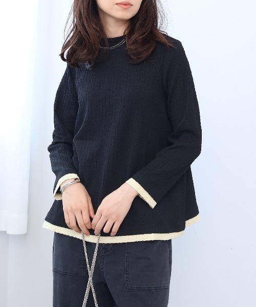 leswel(レスウェル)の「【M~5L】シャーリングバイカラーカットソー(Tシャツ/カットソー・レディース・ブラウン/グリーン/ブラック・M/5L/4L/3L/LL/L)」の2枚目の写真