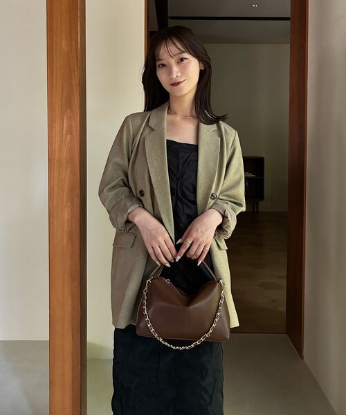CAPRICIEUX LE'MAGE(カプリシューレマージュ)の「【kikumako企画】ミニマルチェーンバッグ(トートバッグ・レディース・ブラック/ブラウン・FREE)」の4枚目の写真