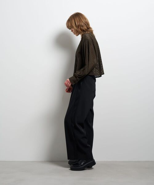 LANVIN en Bleu(ランバンオンブルー)の「サイドテープワイドパンツ(その他パンツ・レディース・ブラウン/ブラック・36/38)」の4枚目の写真