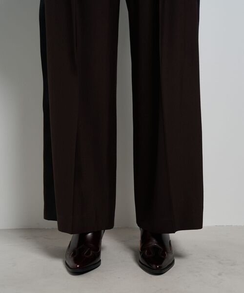 LANVIN en Bleu(ランバンオンブルー)の「サイドテープワイドパンツ(その他パンツ・レディース・ブラウン/ブラック・36/38)」の13枚目の写真