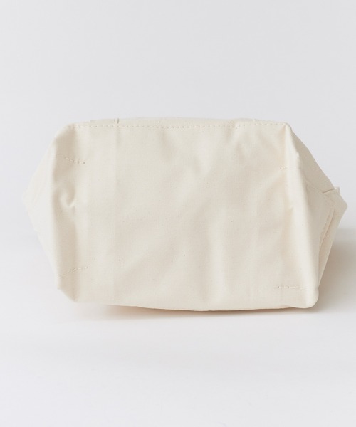 L.L.Bean(エルエルビーン)の「L.L.Bean/エル・エル・ビーン Solid Boat and Tote Medium/JPN USA製 キャンバス トートバッグ ソリッドカラー お散歩 デイリー カジュアル アウトドア 2026年秋冬(トートバッグ・メンズ・ブラック/ネイビー/ナチュラル・ONE SIZE)」の12枚目の写真