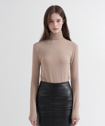 High Neck Span Slim T-Shirt (beige)