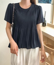 プリーツブラウス