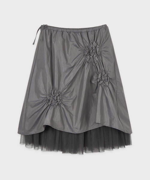 SINOON(シヌーン)の「Flower Shirring Skirt (Grey)(スカート・レディース・チャコールグレー・FREE)」の4枚目の写真